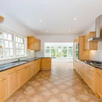 Rent 5 bedroom house in South East England