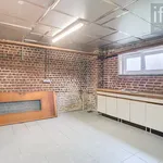 Huur 4 slaapkamer huis van 138 m² in Duisburg