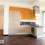 Rent 3 bedroom apartment of 92 m² in Milan