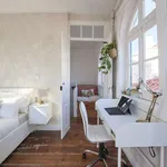 Rent a room in lisbon