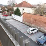 Pronajměte si 2 ložnic/e byt o rozloze 57 m² v plzenec