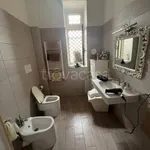 Rent 4 bedroom apartment of 110 m² in Napoli