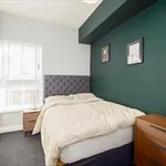 Rent 5 bedroom house in Manchester