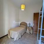 Rent 5 bedroom apartment of 130 m² in Lecce