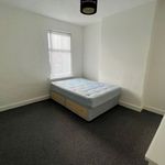 Rent 2 bedroom flat in West Midlands