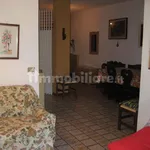 2-room flat via Roma 28, Selvino