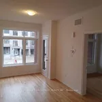 Appartement de 2034 m² avec 3 chambre(s) en location à Newmarket (Woodland Hill)