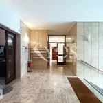 Rent 3 bedroom apartment of 91 m² in Milan