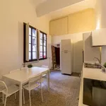 Rent a room in florence