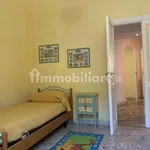 Rent 5 bedroom apartment of 160 m² in Rome