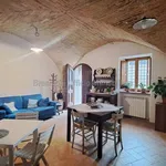 Rent 3 bedroom house of 100 m² in Trevi