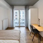 Miete 4 Schlafzimmer wohnung von 10 m² in Frankfurt