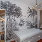 Rent a room in lisbon