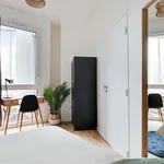 Louez une chambre de 99 m² à Paris