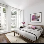 Rent 2 bedroom apartment of 114 m² in New York