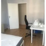 Appartement de 67 m² avec 3 chambre(s) en location à Creteil