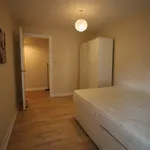 Rent 2 bedroom flat in Sheffield