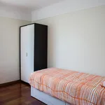 Rent 5 bedroom apartment in Lisbon