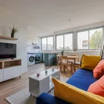 Appartement de 452 m² avec 1 chambre(s) en location à Paris