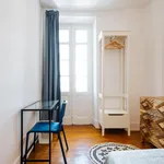 Rent 5 bedroom apartment in Lisbon