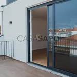 Rent 4 bedroom house of 365 m² in Porto