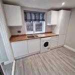 Rent 4 bedroom house in Hull