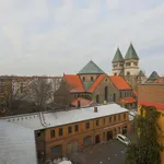 Rent 5 bedroom apartment of 76 m² in Berlin