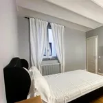 Rent 1 bedroom apartment of 70 m² in Firenze