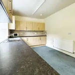 Rent 3 bedroom house in Kirklees