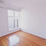 Rent 2 bedroom apartment in Melbourne