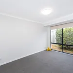 Rent 4 bedroom house in Baldivis