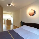 Appartement de 66 m² avec 1 chambre(s) en location à brussels