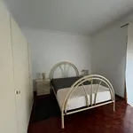 Rent a room of 120 m² in Vila Nova de Gaia