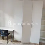 Affitto 5 camera appartamento di 129 m² in Ancona