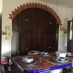 Rent 4 bedroom house of 390 m² in Mérida