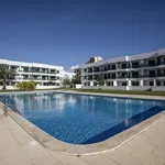 Rent 2 bedroom apartment of 86 m² in Quarteira