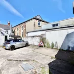 Rent 1 bedroom flat in Cardiff