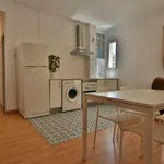 Rent 3 bedroom apartment in Valencia