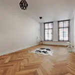 Huur 3 slaapkamer appartement van 70 m² in Koningsplein en omgeving