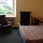 Rent 4 bedroom flat in Edinburgh  South