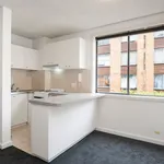 Rent 1 bedroom apartment in St Kilda