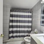 Rent 3 bedroom apartment in Oshawa (Vanier)