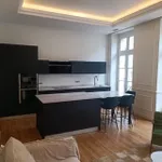 Appartement de 63 m² avec 1 chambre(s) en location à Bordeaux