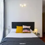 Rent a room of 130 m² in Madrid