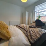 Rent 4 bedroom house in East Midlands