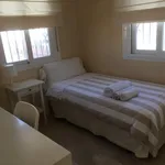 Rent 6 bedroom house in Seville