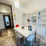 Rent 2 bedroom apartment of 60 m² in Milan