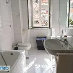 Rent 3 bedroom apartment of 75 m² in Naples