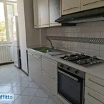 Rent 3 bedroom apartment of 75 m² in Naples