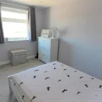 Rent 3 bedroom house in Mid Sussex